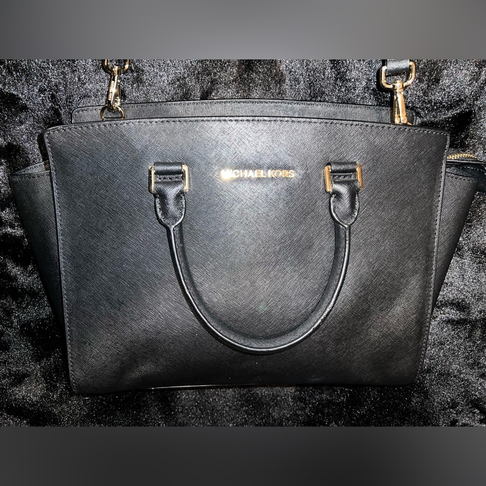 Michael Kors Selma Saffiano leather medium satchel